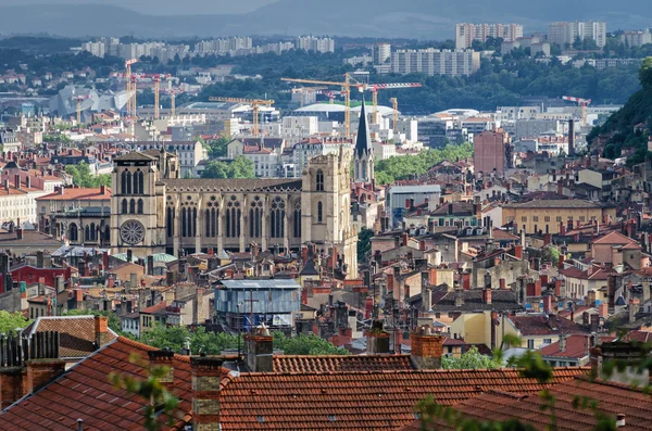 Панорамный вид на Лион с Cathedrale Saint Jean Baptist Лицензионные Стоковые Изображения
