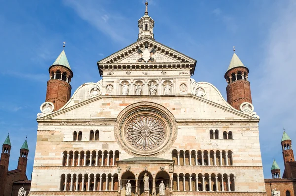 Cremona, fachada Catedral — Fotografia de Stock