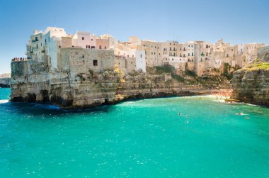Puglia, polignano kısrak