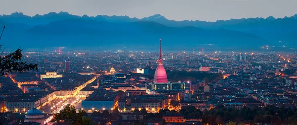 Turim (Torino), composição panorâmica (7000px x 3000px ) — Fotografia de Stock