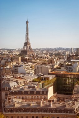 Paris, gün batımında Tour Eiffel