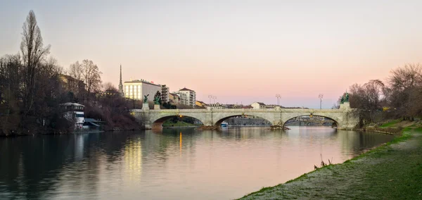 Turin (Torino), Pó folyó — Stock Fotó