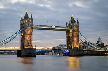 Londra, Tower Bridge (ultra keskin)