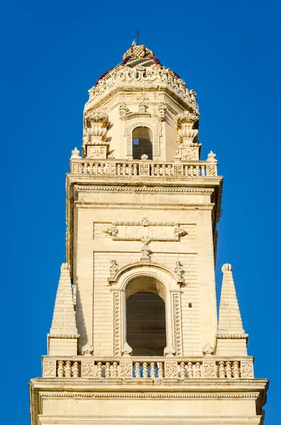 Lecce, chrámová zvonice — Stock fotografie