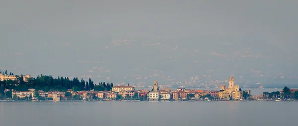 Lake Garda, Town of Sirmione (Lombardy, Italy) — Stock Photo, Image