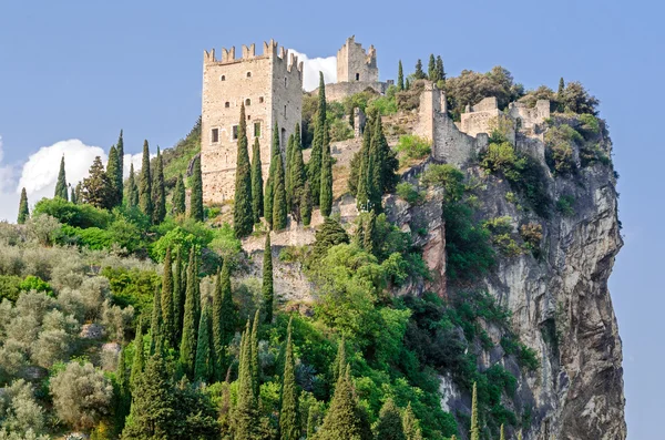 Castello di arco-arco 城堡 (特伦蒂诺、 意大利) — 图库照片