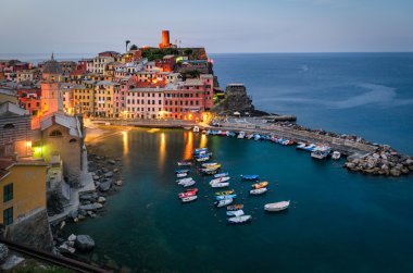 Vernazza Cinque Terre (İtalyan Rivierası Liguria İtalya)