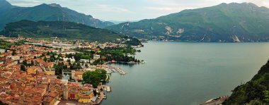 Bir Riva del Garda (Lago di Garda İtalya)