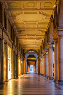 Turin (Torino), tipik arcades tarihi eski şehir merkezinde