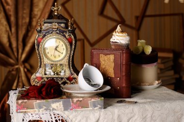 Zaman simgeleyen nesneler. Gizem zaman