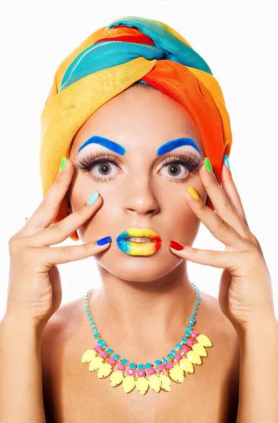 Portrait jeune femme avec maquillage multicolore — Photo