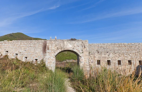 Ruins of Mogren Fort (1860) near Budva — Stock Photo, Image