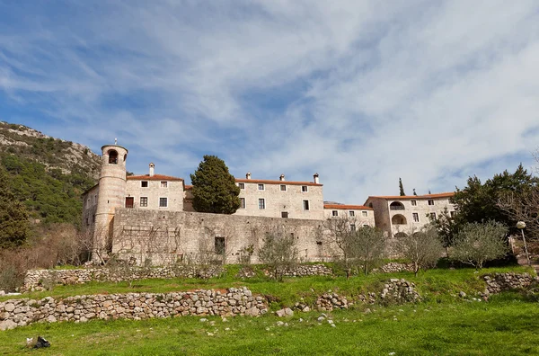 Mosteiro de Podostrog (Podmaine) em Budva — Fotografia de Stock