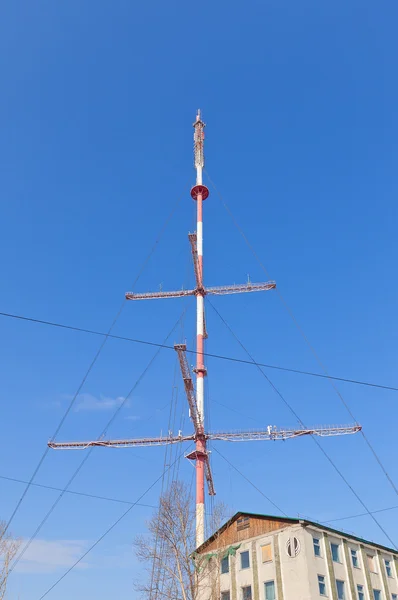 Torre de televisión en Yuzhno-Sakhalinsk — Foto de Stock