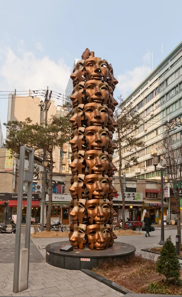 Winners Face karya seni di Seoul, Korea Selatan — Stok Foto
