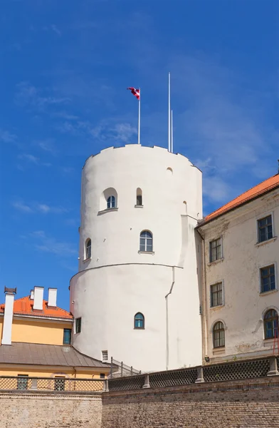 Tour Saint-Esprit (1515) du château de Riga. Site UNESCO — Photo