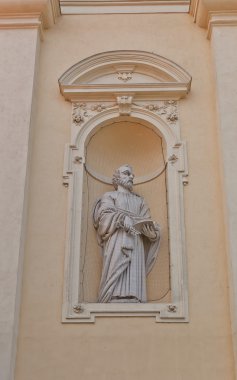 Saint Peter Valtice, Çek Cumhuriyeti için heykeli