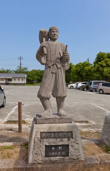 Emlékmű a Okano Kanahide a Oishi kegyhely Ako város, Japán — Stock Fotó