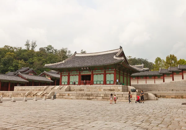 Sungjeongjeon Hall i Gyeonghui palatset (1618) i Seoul, Korea — Stockfoto