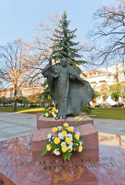 Monument to Pope John Paul II in Lodz, Poland — Stock Photo, Image