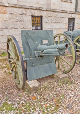 Fransız 75 mm Sahra topu model 1912