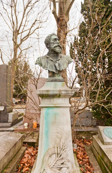 Tomb of Paul Brousse in Paris — Stock Photo, Image