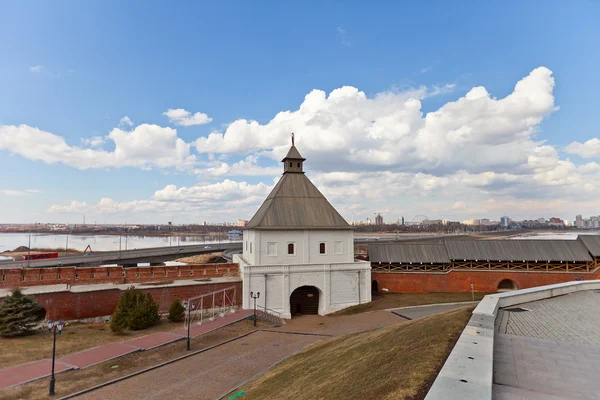 Taynitskaya Tower (1550) Kazan Kreml, Ryssland. UNESCO-världsarvet — Stockfoto