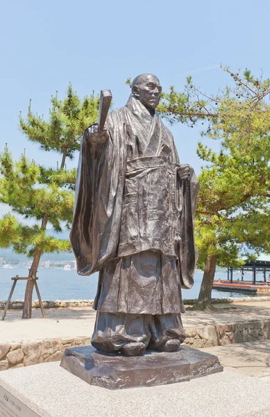 Monumento a Taira no Kiyomori, isla de Itsukushima, Japón — Foto de Stock