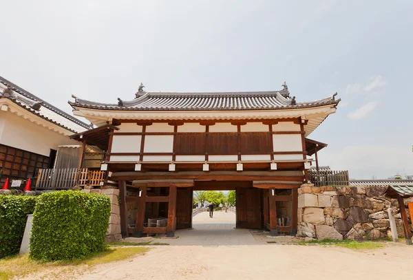 Ninomaru wspiera brama Zamek Hiroshima, Japonia. Narodowy zaby — Zdjęcie stockowe