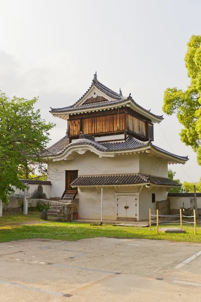 Tsukimi restauracji Yagura zamek Okayama, Japonia — Zdjęcie stockowe