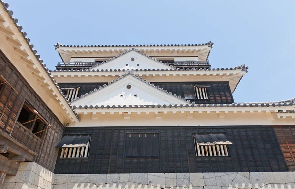 Torre principal (1854) del castillo de Matsuyama, Japón — Foto de Stock