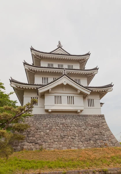 Donjon principal du château d'Oshi dans la ville de Gyoda, Japon — Photo