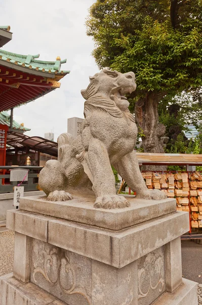 Komainu Kanda šintoistická svatyně v Tokiu, Japonsko — Stock fotografie