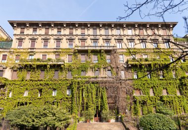 Eski ev bitkileri, Milano, İtalya/EC