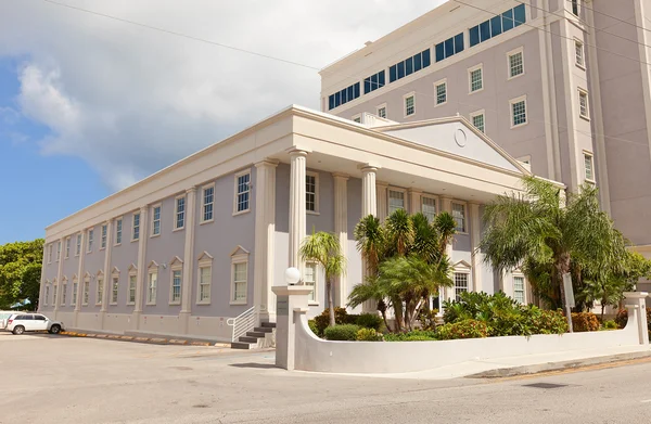 Artemis House in George Town of Grand Cayman Island — Stock Photo, Image