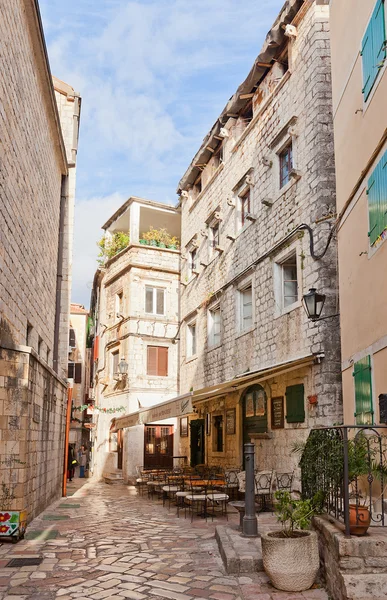 Ulice starého města Kotor, Černá Hora — Stock fotografie