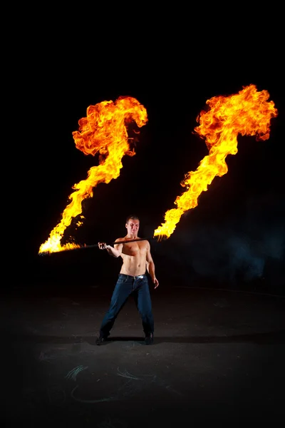 Fire performance "Burn-out" — Stock Photo, Image