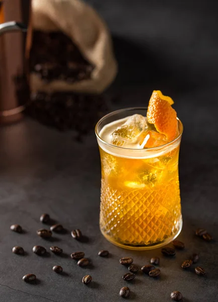 Pomerančový Kávový Koktejl Tmavém Kamenném Pozadí Mělká Hloubka Pole — Stock fotografie