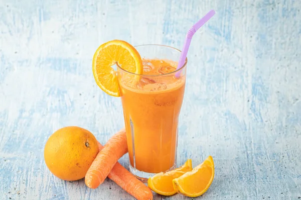 Carrot Orange Fresh Juice Blue Table — Stock Photo, Image