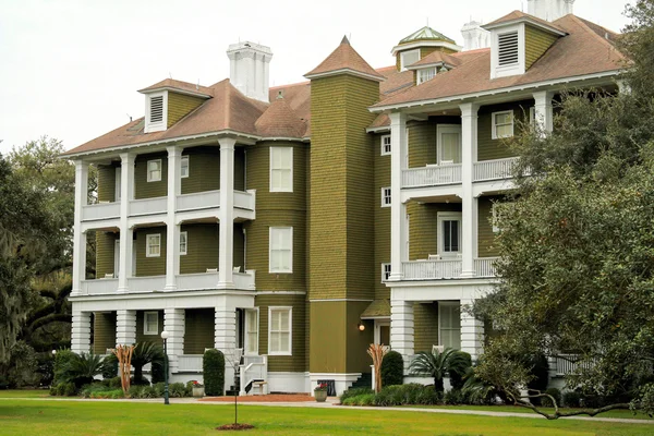 Edificio histórico en Jekyll Island Georgia Imágenes De Stock Sin Royalties Gratis