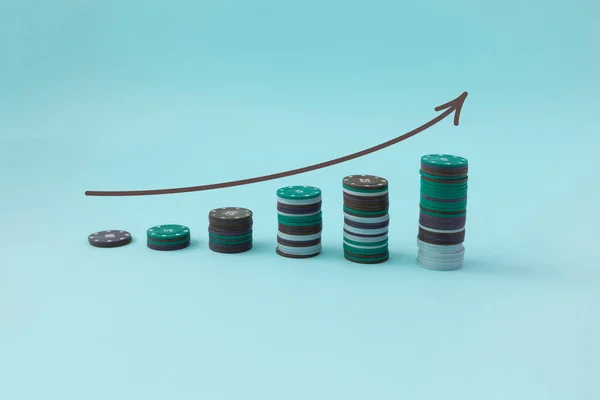 A simple coin stack graph rise, concept of income weath invesment, financial success — Foto de Stock