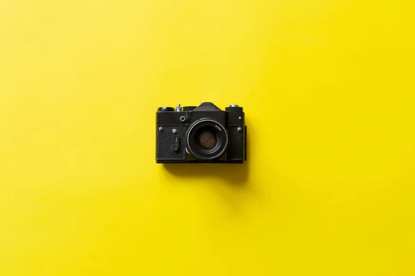 老式经典的老式摄影相机,简单的创意概念 — 图库照片