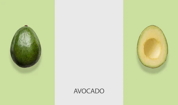En ren skivad rå avokado ingrediens isolerad, minimalism koncept — Stockfoto