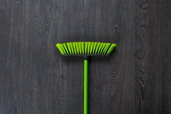 A simple cleaning colorful brush flat lay on the floor isolated — Foto de Stock