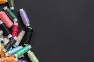 Dikiş araçları ve aksesuarları d ile kopyalama alanı çerçevesi