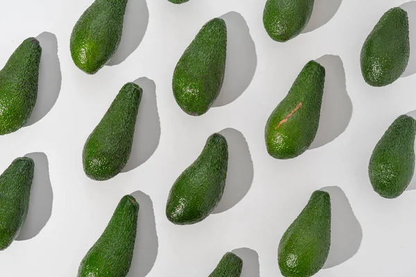 Ein pinkerton avocado flaches Liegemuster — Stockfoto