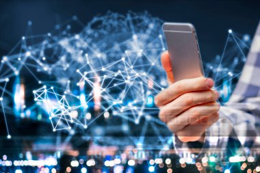 Parlayan modern akıllı telefon, ağ konsepti b