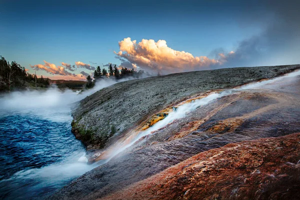 Yellowstone National Park Estados Unidos — Foto de Stock