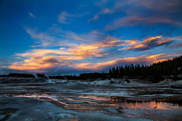 Yellowstone National Park Vereinigte Staaten — Stockfoto