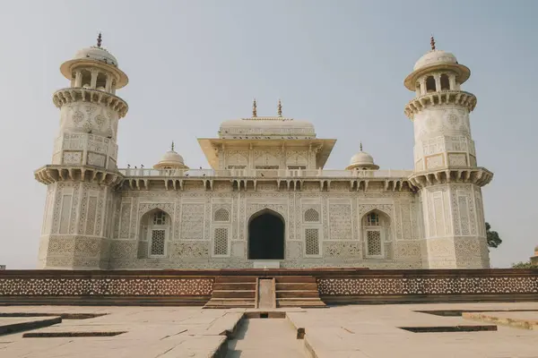 Itmad Daula Known Baby Taj Mughal Style White Marble Mausoleum — Stock Photo, Image